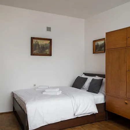 Appartement Old Town 3-bedroom By Bookinghost