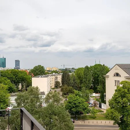 Old Town 3-bedroom By Bookinghost Warszawa