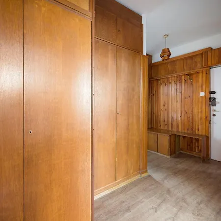 Old Town 3-bedroom 公寓 *